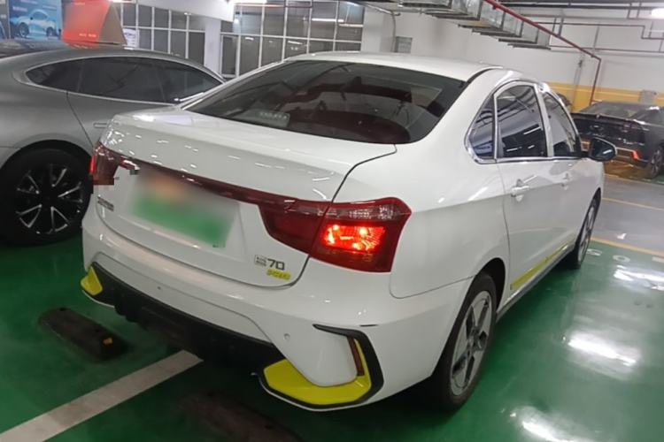 Used Dongfeng Aeolus E70 2023 Revised PRO Smart Drive Version Rear Right 45 Deg