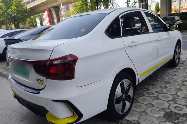 Used Dongfeng Aeolus E70 2023 Revised PRO Smart Drive Version Rear Right 45 Deg