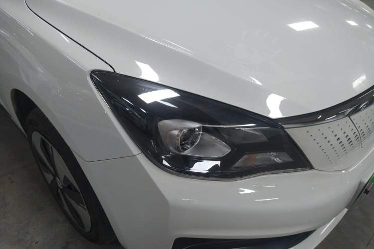 Used Dongfeng Aeolus E70 2023 500 Smart Edition Lithium Iron Phosphate 47.58 kWh Right Front Headlight