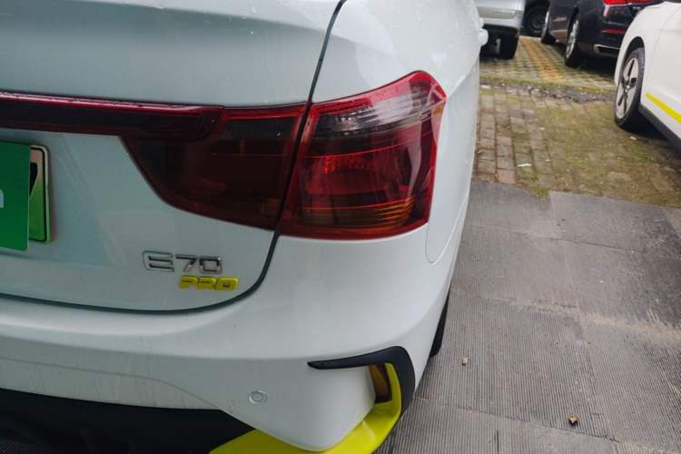 Used Dongfeng Aeolus E70 2023 Revised PRO Smart Drive Version Right Rear Taillight