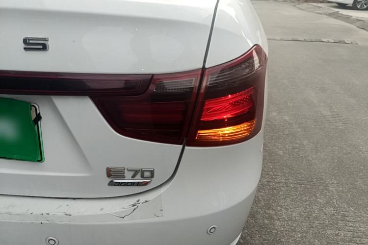 Used Dongfeng Aeolus E70 2023 360H Battery-Swap Version Right Rear Taillight