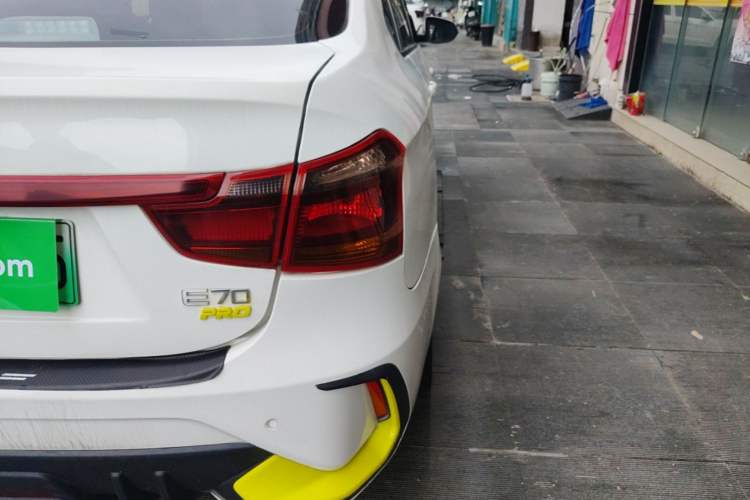 Used Dongfeng Aeolus E70 2023 Revised PRO Smart Drive Version Right Rear Taillight