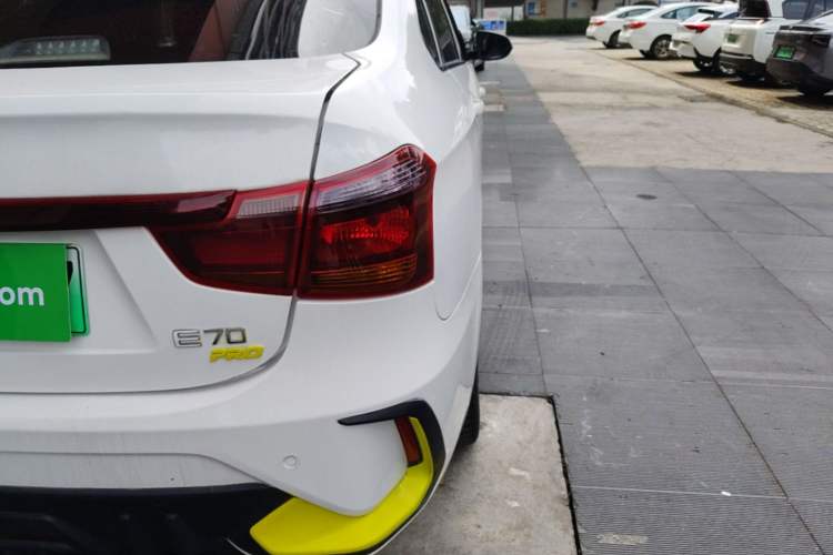 Used Dongfeng Aeolus E70 2023 Revised PRO Smart Drive Version Right Rear Taillight