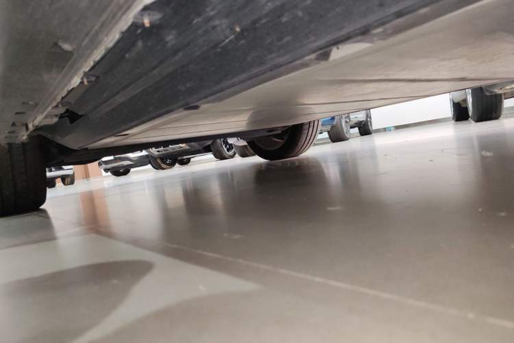 Used Dongfeng Aeolus E70 2023 PRO Smart Drive Edition Right Side Sill
