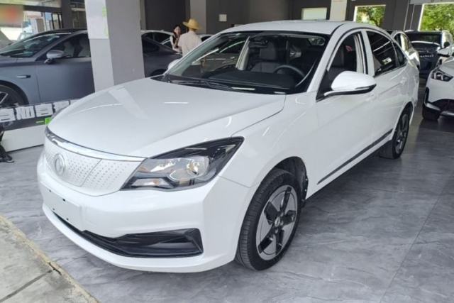 Used Dongfeng Aeolus E70 2023 400H Battery-Swap Rental Version