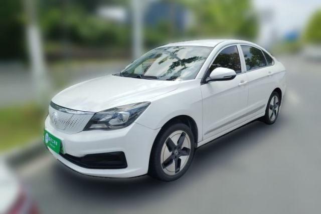 Used Dongfeng Aeolus E70 2023 500 Smart Version Lithium Iron Phosphate 48.6 kWh 110 kW