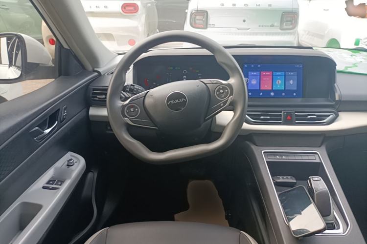 Used Dongfeng Aeolus E70 2023 400H Battery-Swap Rental Version Steering Wheel