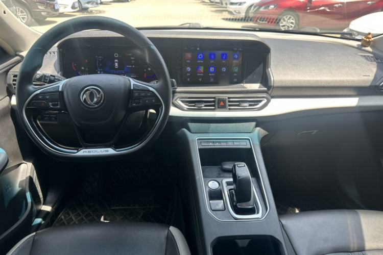 Used Dongfeng Aeolus E70 2023 500 Smart Version Lithium Iron Phosphate 48.6 kWh 110 kW Steering Wheel