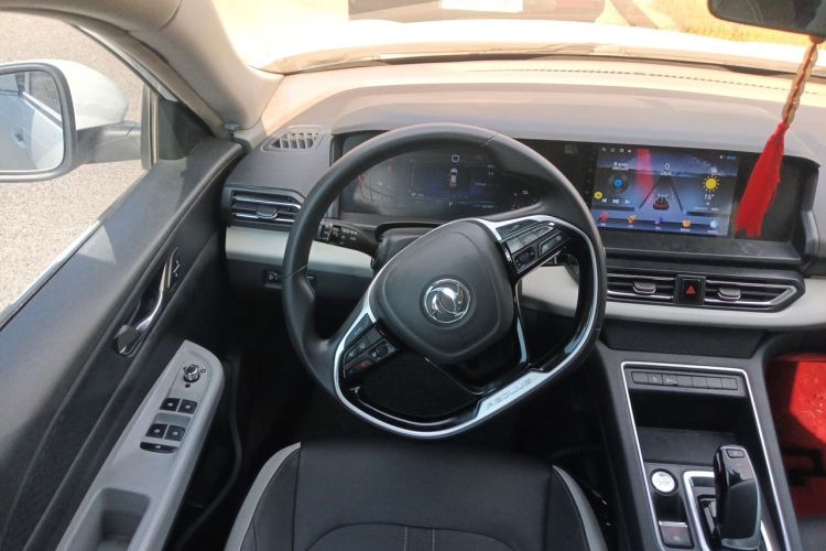 Used Dongfeng Aeolus E70 2023 360H Battery-Swap Version Steering Wheel