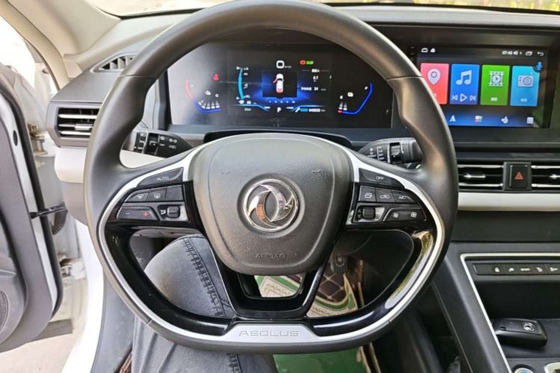 Used Dongfeng Aeolus E70 2023 500 Smart Edition Lithium-Ion Steering Wheel