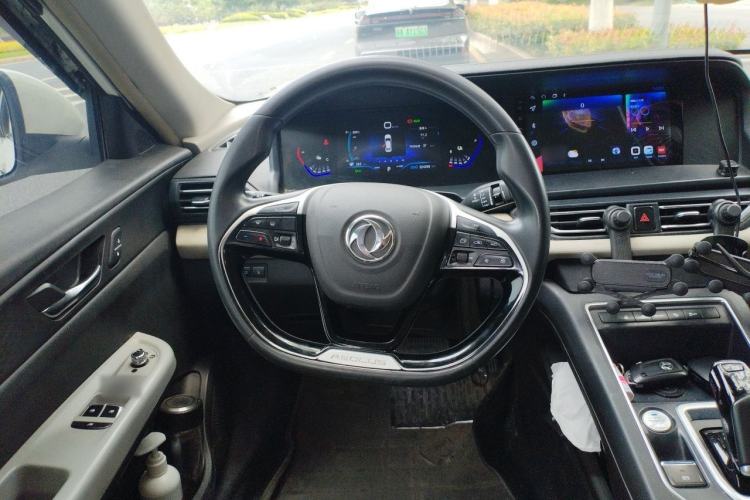 Used Dongfeng Aeolus E70 2023 500 Smart Edition Lithium Iron Phosphate 47.58 kWh Steering Wheel