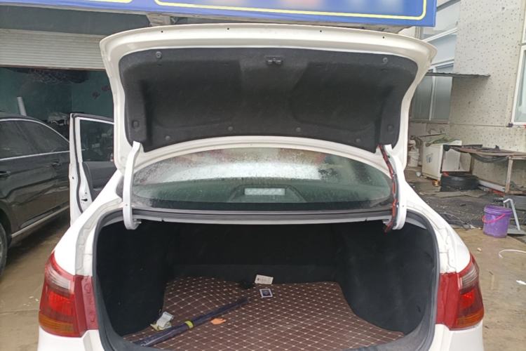 Used Dongfeng Aeolus E70 2023 Revised PRO Smart Drive Version Trunk