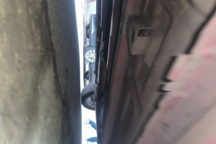 Used Dongfeng Aeolus H30 2010 1.6L Manual Luxury Version Chassis Front Left