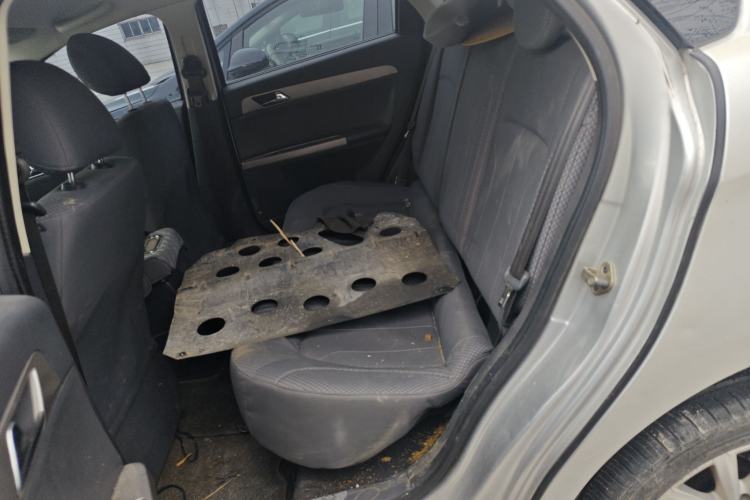 Used Dongfeng Aeolus H30 2010 1.6L Automatic ZunYa Trim Left Rear Seat