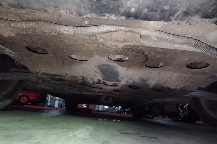 Used Dongfeng Aeolus H30 2011 1.6L Manual Zunya Model Chassis Front