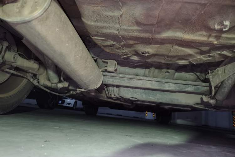 Used Dongfeng Aeolus H30 2011 1.6L Manual Zunya Model Chassis Rear