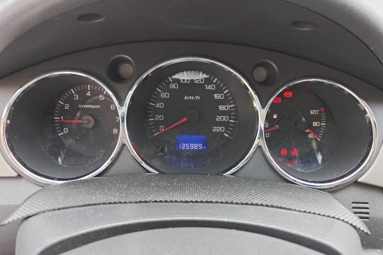 Used Dongfeng Aeolus H30 2011 CROSS 1.6L Manual Zunyi Model Instrument Cluster