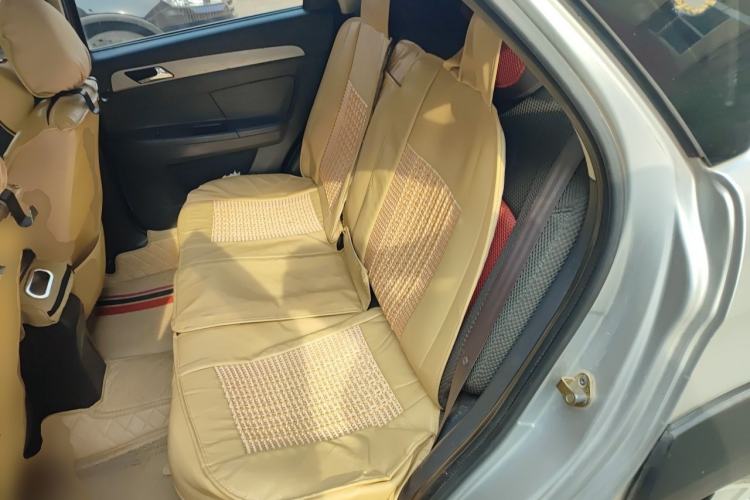Used Dongfeng Aeolus H30 2011 CROSS 1.6L Manual Zunyi Model Left Rear Seat