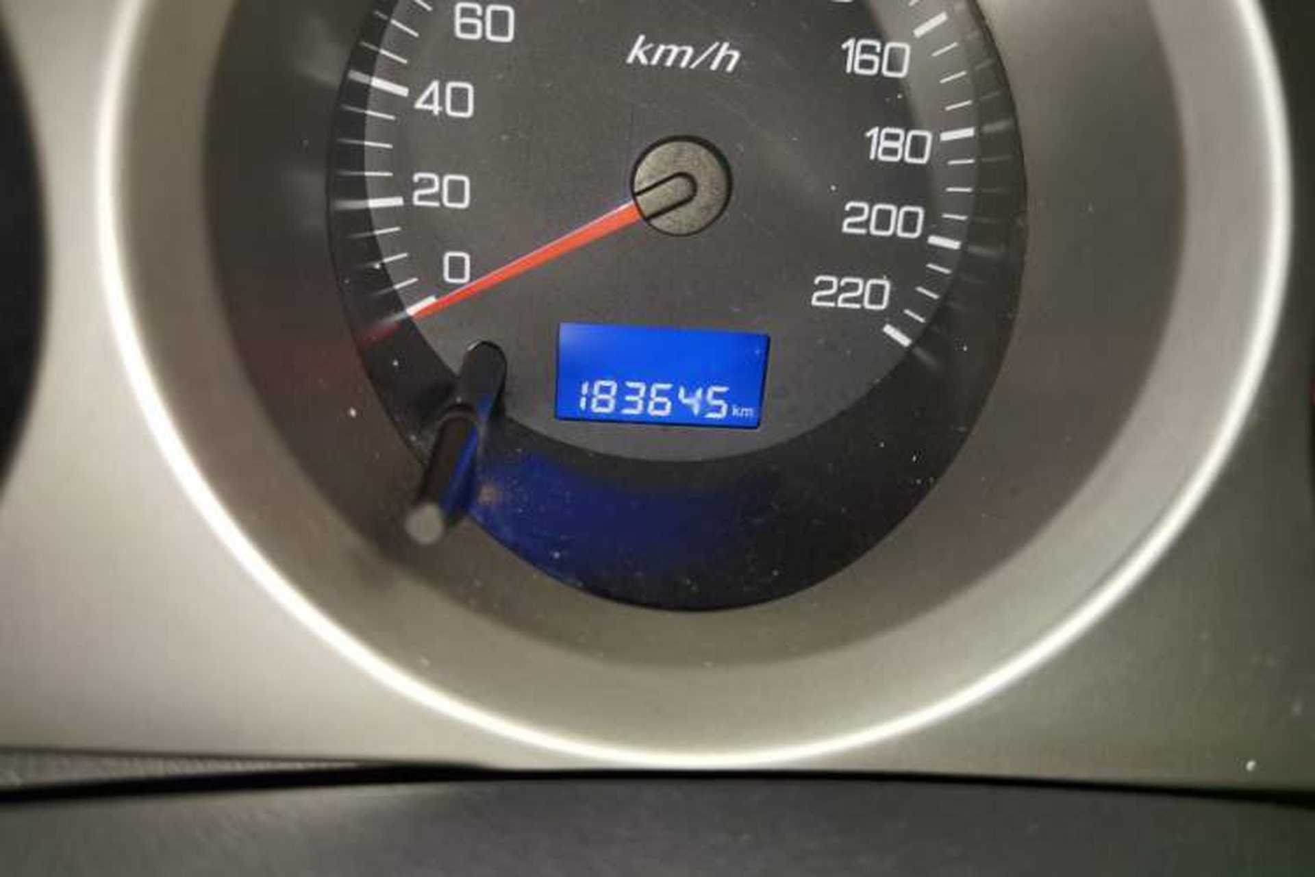 Used Dongfeng Aeolus H30 2011 1.6L Manual Zunya Model Odometer Close Up