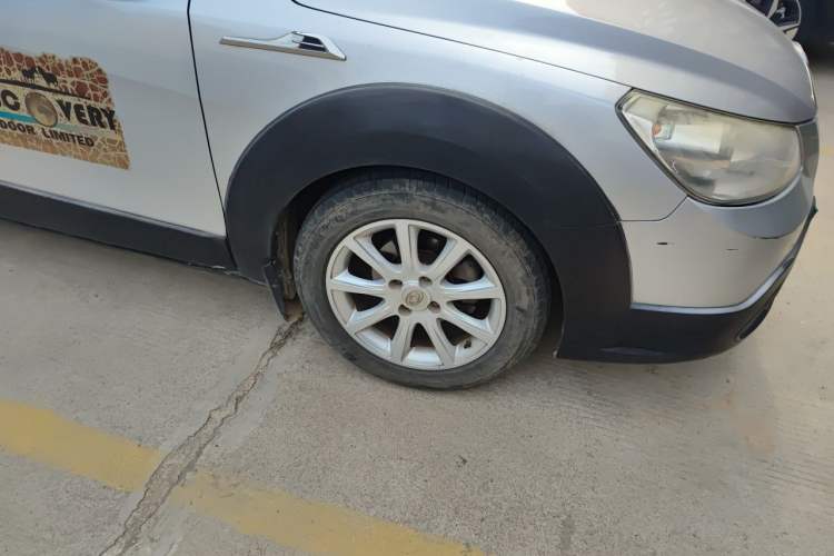 Used Dongfeng Aeolus H30 2011 CROSS 1.6L Manual Zunyi Model Right Front Wheel Hub