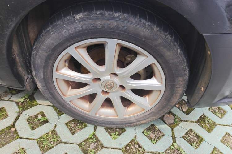 Used Dongfeng Aeolus H30 2011 CROSS 1.6L Manual Zunyi Model Right Front Wheel Hub