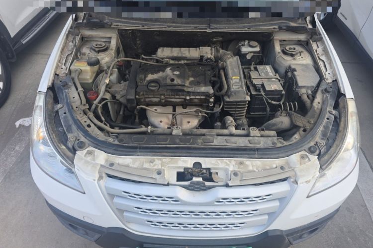 Used Dongfeng Aeolus H30 2011 CROSS 1.6L Manual Zunyi Model Engine Bay