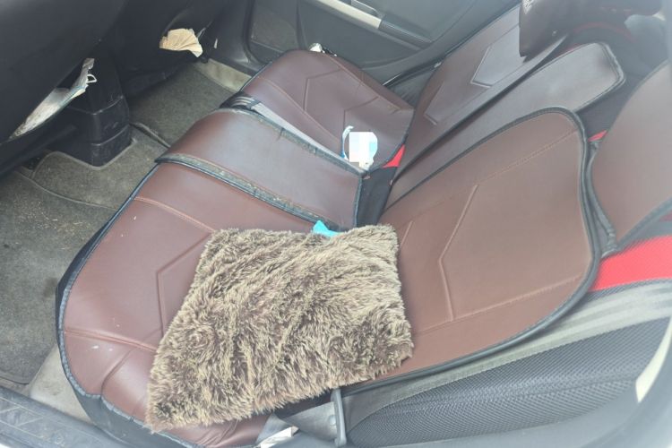 Used Dongfeng Aeolus H30 2011 CROSS 1.6L Manual Zunyi Model Left Rear Seat