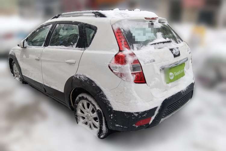 Used Dongfeng Aeolus H30 2011 CROSS 1.6L Manual Zunyi Model Rear Left 45 Deg