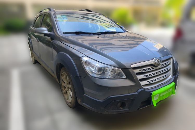 Used Dongfeng Aeolus H30 2012 CROSS 1.6L Manual Luxury Model Front Right 45 Deg