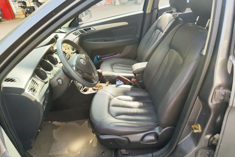 Used Dongfeng Aeolus H30 2012 1.6L Automatic Prestige Model Left Front Seat
