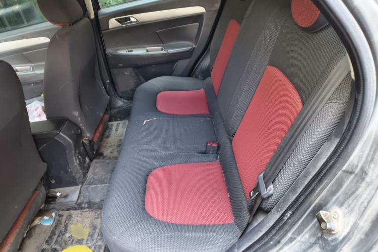 Used Dongfeng Aeolus H30 2012 CROSS 1.6L Manual Luxury Model Left Rear Seat