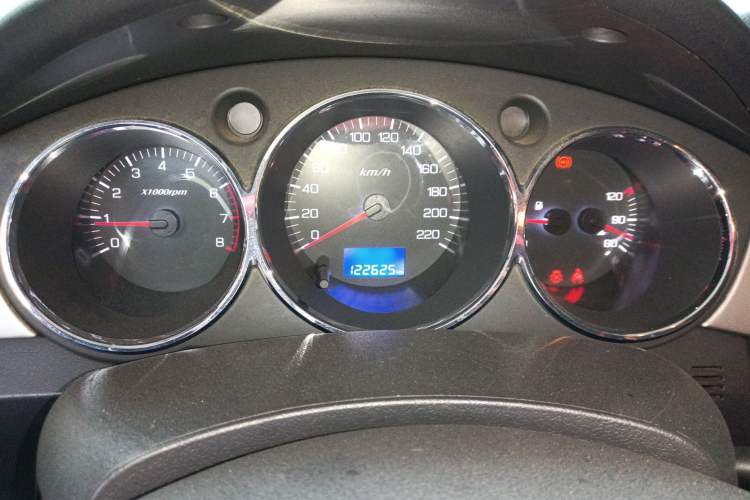 Used Dongfeng Aeolus H30 2012 CROSS 1.6L Manual Luxury Model Instrument Cluster
