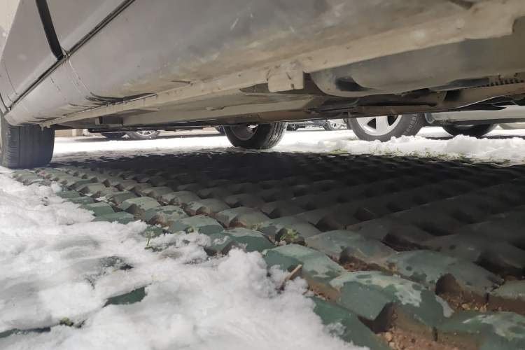 Used Dongfeng Aeolus H30 2012 CROSS 1.6L Manual Zunyi Model Chassis Rear Left