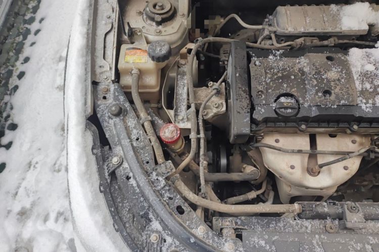 Used Dongfeng Aeolus H30 2012 CROSS 1.6L Manual Zunyi Model Engine Bay Right