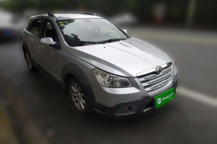 Used Dongfeng Aeolus H30 2012 CROSS 1.6L Automatic Zunyi Model Front Right 45 Deg