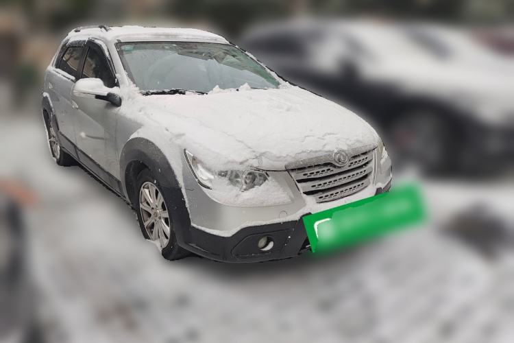 Used Dongfeng Aeolus H30 2012 CROSS 1.6L Manual Zunyi Model Front Right 45 Deg