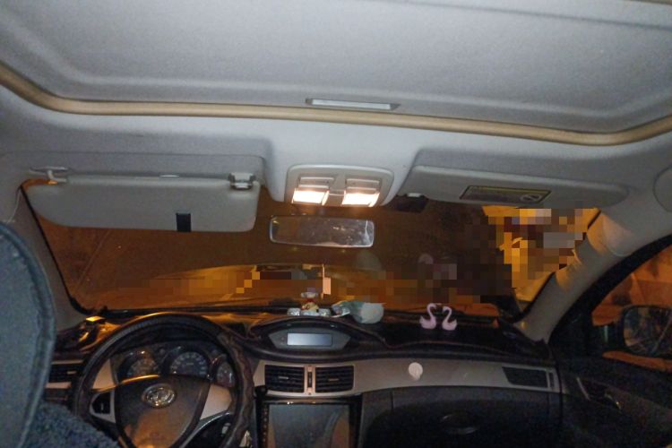 Used Dongfeng Aeolus H30 2012 CROSS 1.6L Manual Luxury Model Headliner
