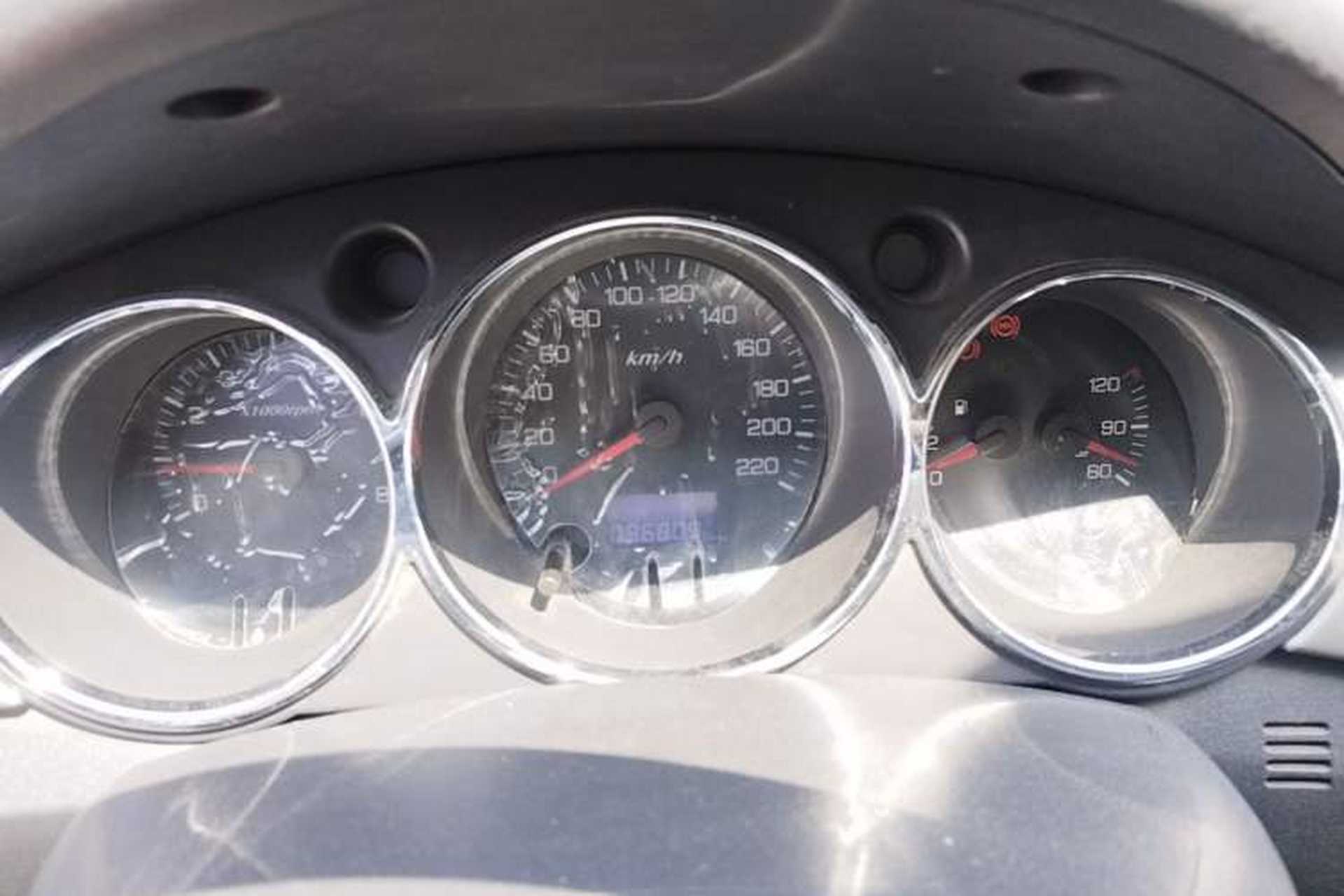 Used Dongfeng Aeolus H30 2012 CROSS 1.6L Manual Luxury Model Instrument Cluster
