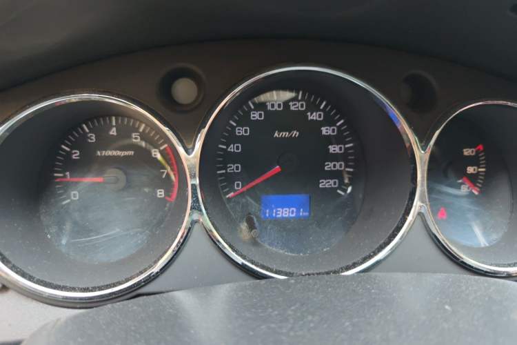 Used Dongfeng Aeolus H30 2012 CROSS 1.6L Manual Luxury Model Instrument Cluster