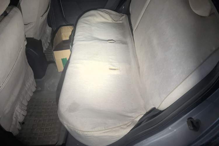 Used Dongfeng Aeolus H30 2012 CROSS 1.6L Manual Luxury Model Left Rear Seat