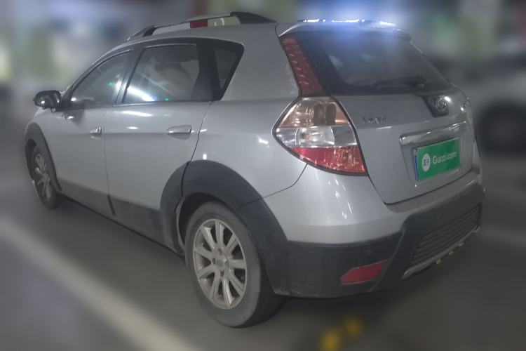 Used Dongfeng Aeolus H30 2012 CROSS 1.6L Manual Luxury Model Rear Left 45 Deg