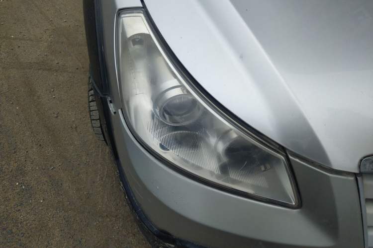 Used Dongfeng Aeolus H30 2012 CROSS 1.6L Manual Zunyi Model Right Front Headlight