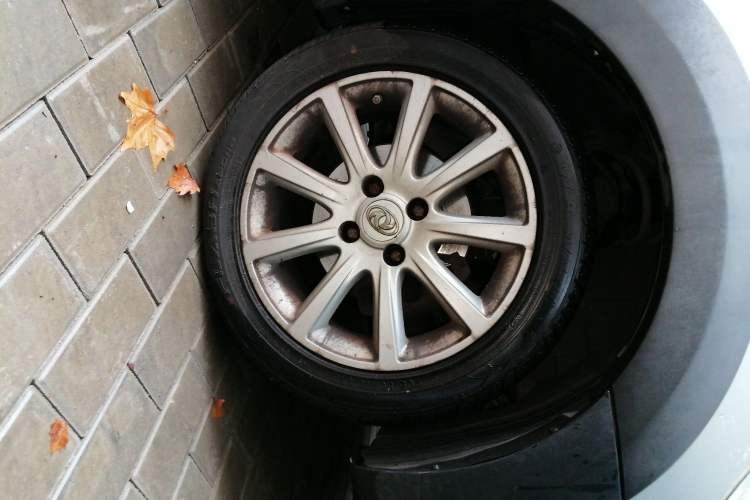 Used Dongfeng Aeolus H30 2012 CROSS 1.6L Manual Zunyi Model Right Front Wheel Hub