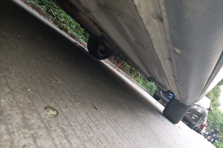 Used Dongfeng Aeolus H30 2012 CROSS 1.6L Manual Zunyi Model Chassis Front Left