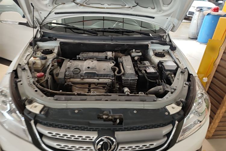 Used Dongfeng Aeolus H30 2012 CROSS 1.6L Automatic Luxury Model Engine Bay