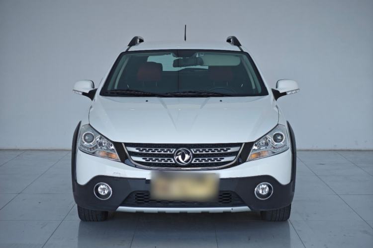 Used Dongfeng Aeolus H30 2012 CROSS 1.6L Automatic Luxury Model Exterior 1
