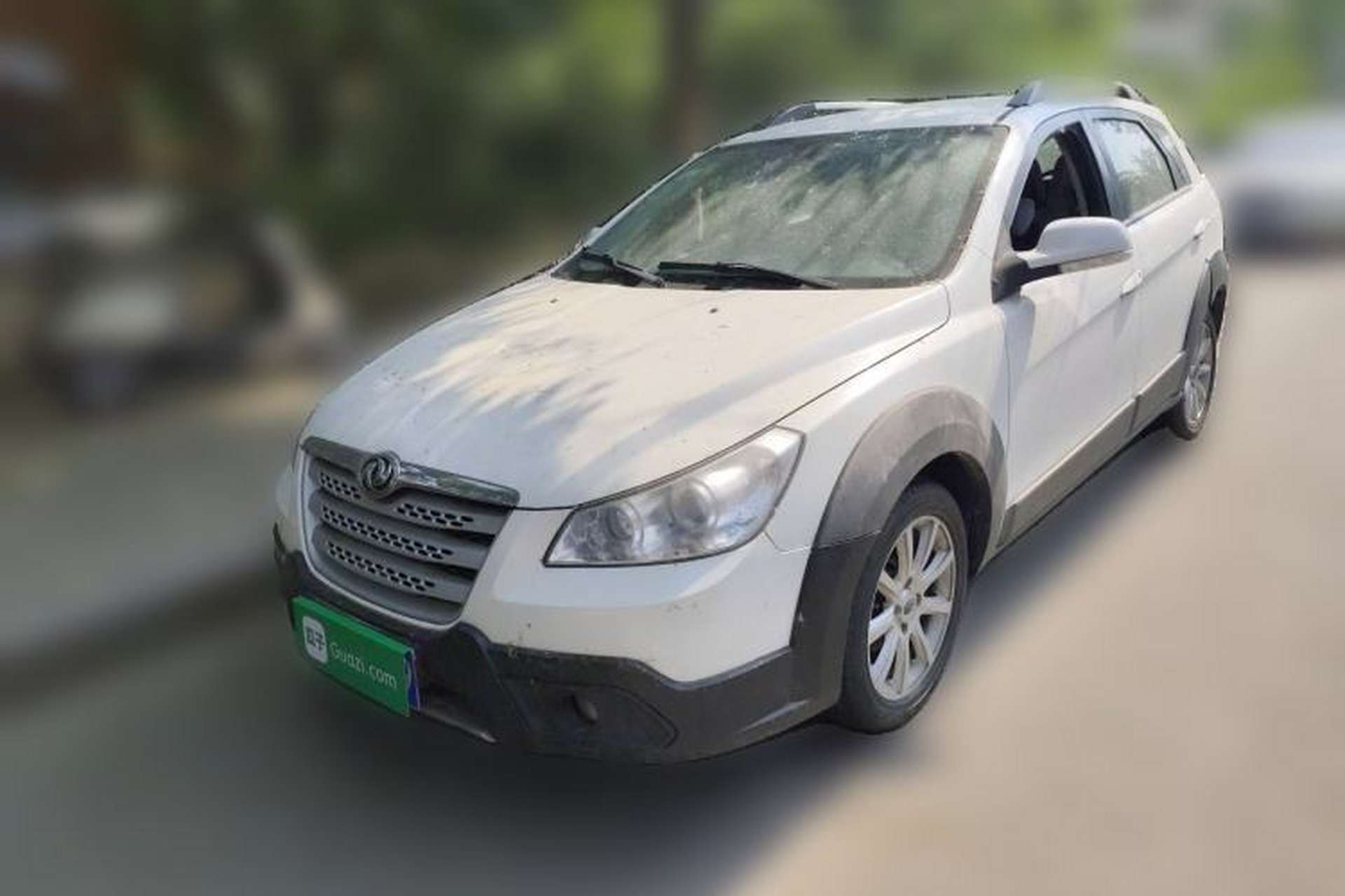 Used Dongfeng Aeolus H30 2012 CROSS 1.6L Manual Luxury Model Front Left 45 Deg