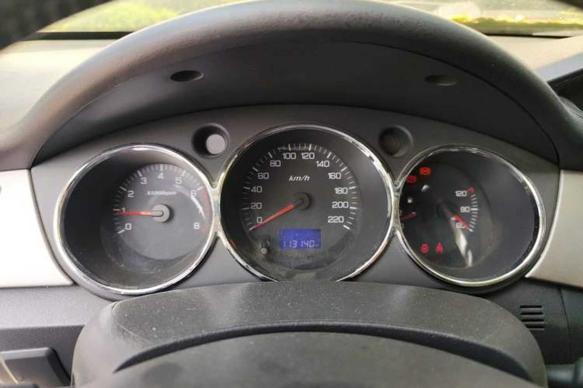 Used Dongfeng Aeolus H30 2012 CROSS 1.6L Manual Luxury Model Instrument Cluster