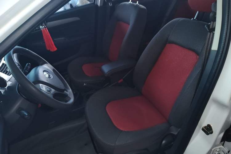 Used Dongfeng Aeolus H30 2012 CROSS 1.6L Automatic Zunyi Model Left Front Seat