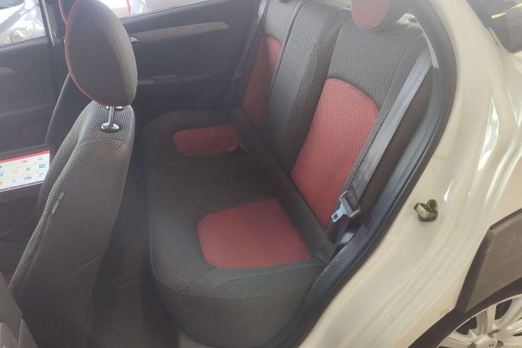Used Dongfeng Aeolus H30 2012 CROSS 1.6L Automatic Zunyi Model Left Rear Seat